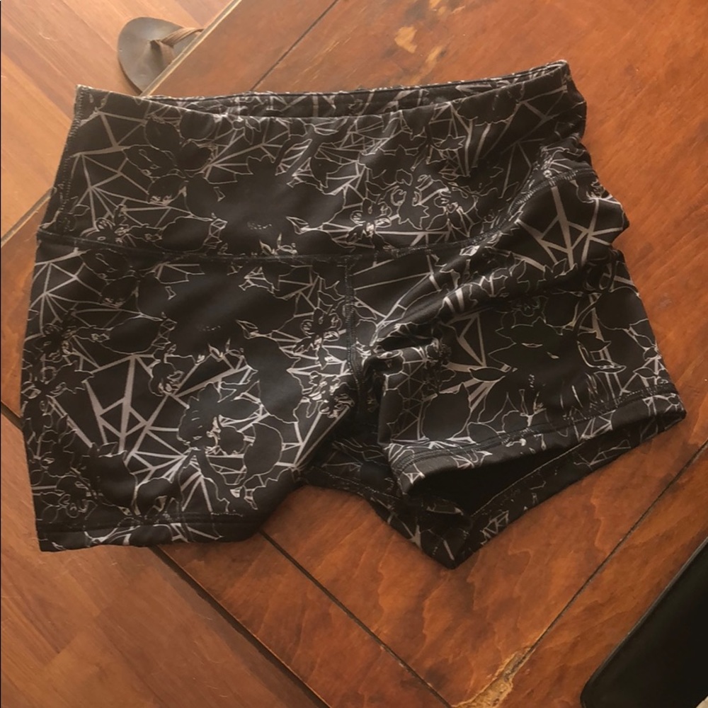 fleo shorts